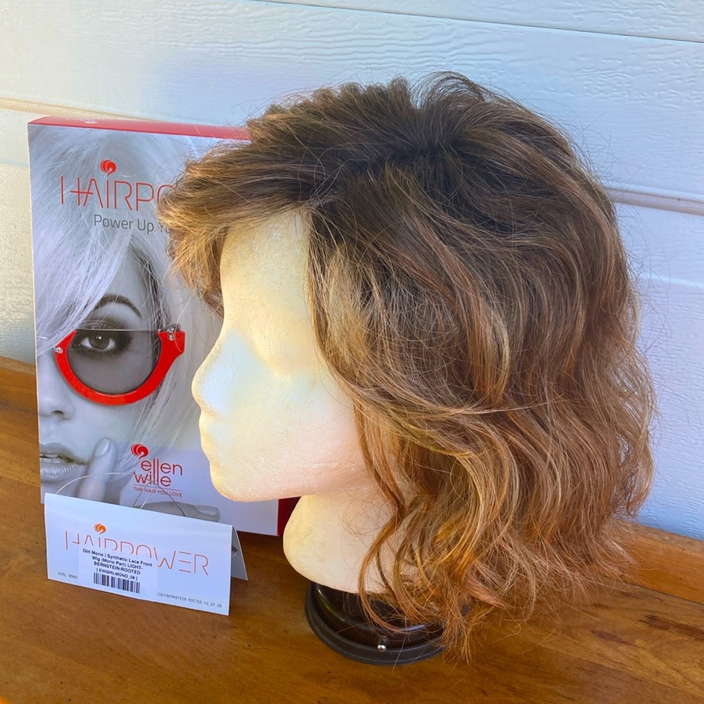 Girl Mono by Ellen Wille in Light Bernstein Rooted